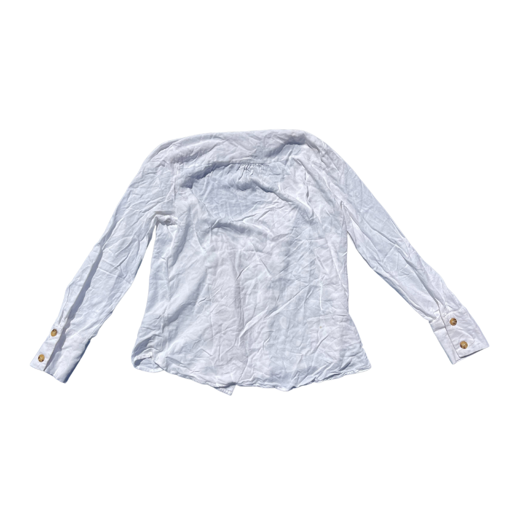 Chemise blanche à manche longue avec boutons 