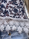 Débardeur motif fleur bleu blanc rouge
