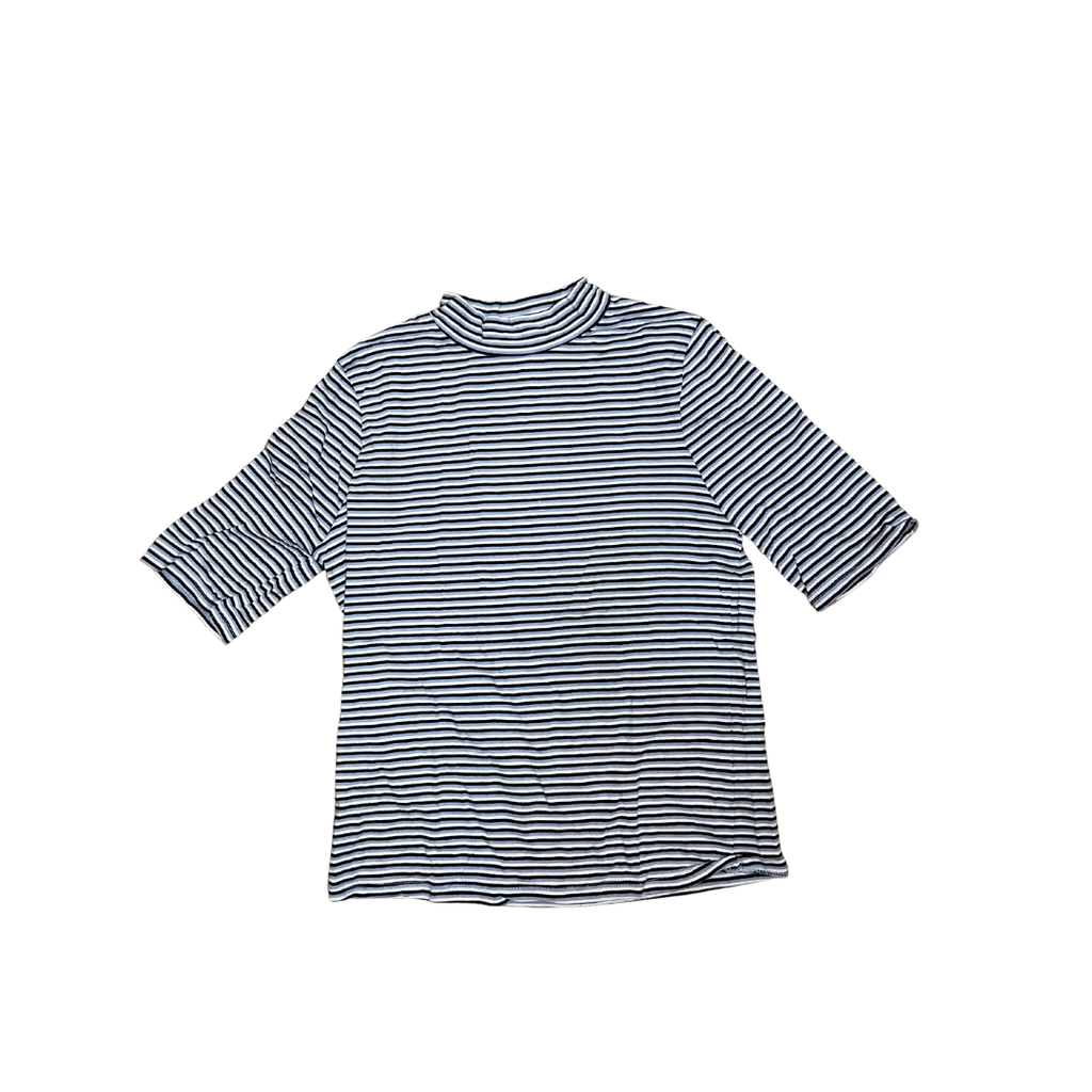 T-shirt à rayures bleu, noir, blanc