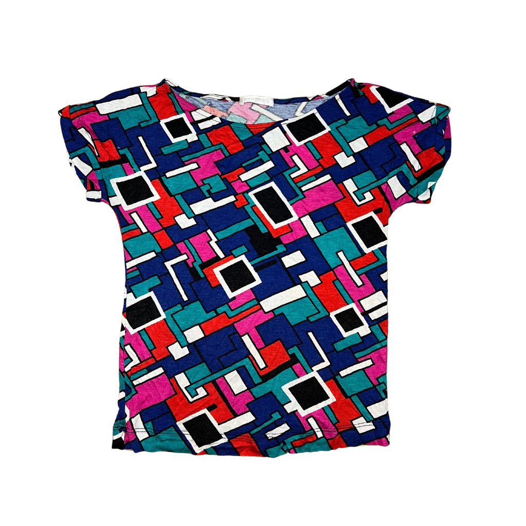 T-shirt à motif bleu, rouge, rose, noir