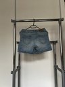 Short en jean bleu clair 