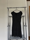 Robe noir à pois blanc 